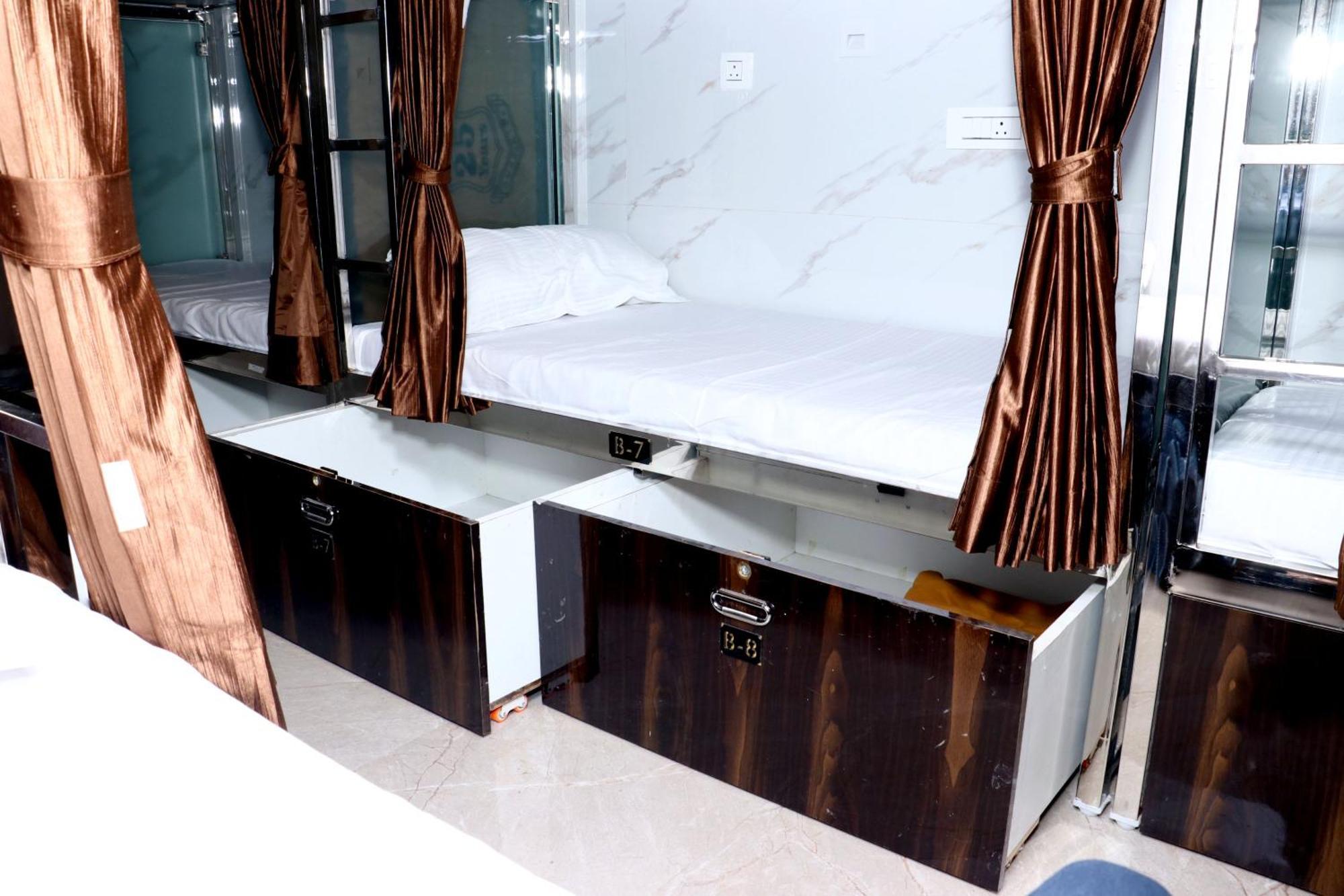 Hotel Comfy Inn Mumbai Exterior photo